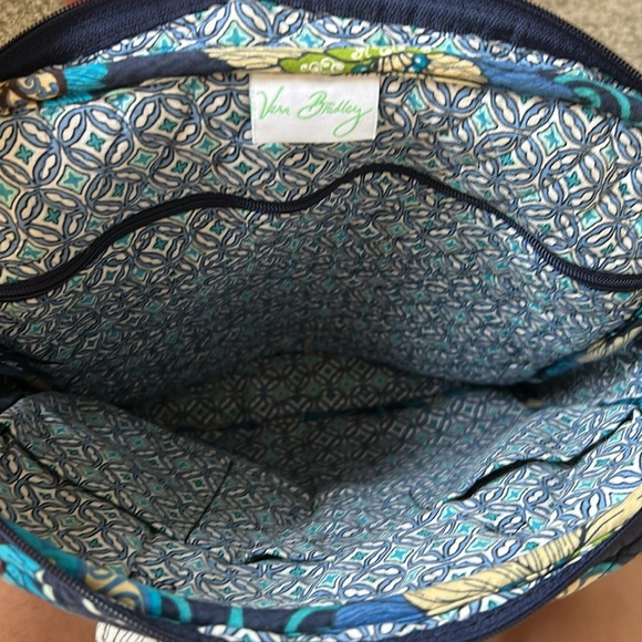 Vera Bradley Floral Blue and White Bag - Picture 6 of 8